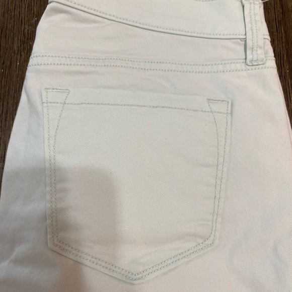 Pants - Picture 3 of 4